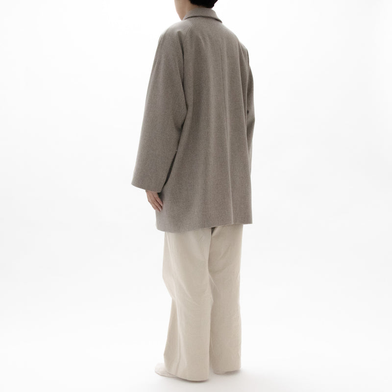 Natural Wool Gabardine Soutien Collar Coat Short
