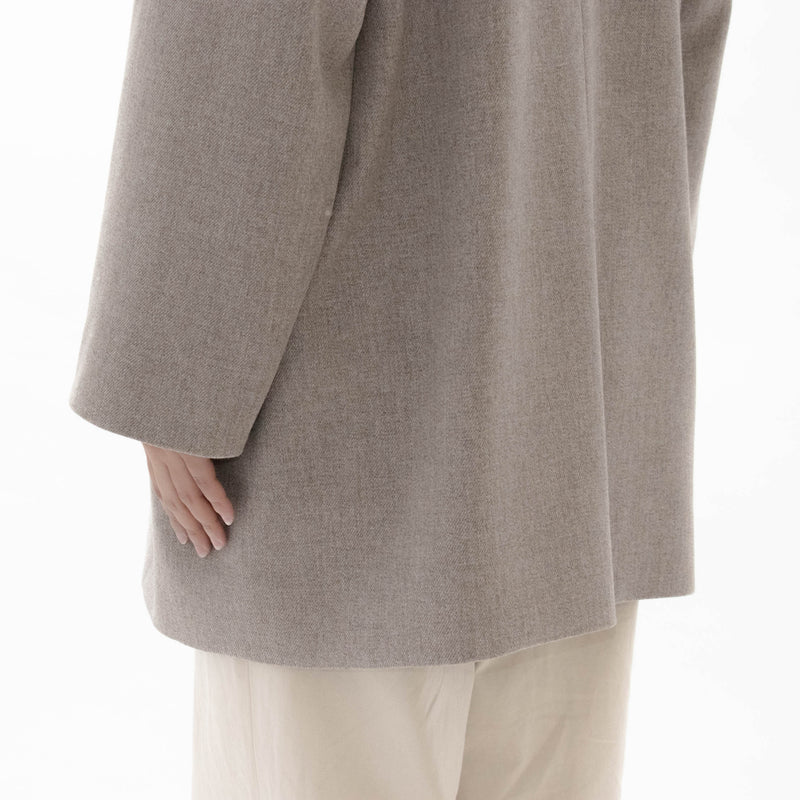 Natural Wool Gabardine Soutien Collar Coat Short