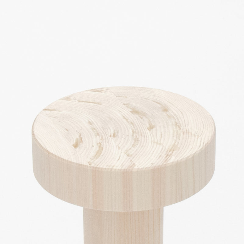 tokonoma stool