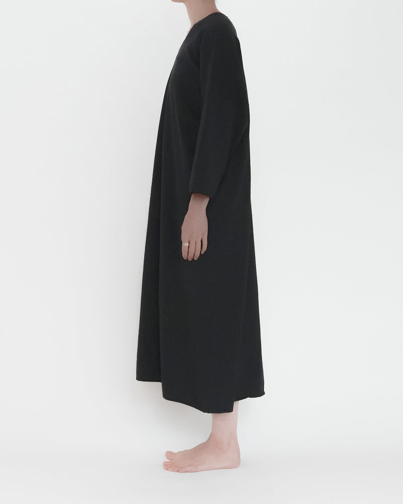 Recycle Cotton Knit V-Cut Dress