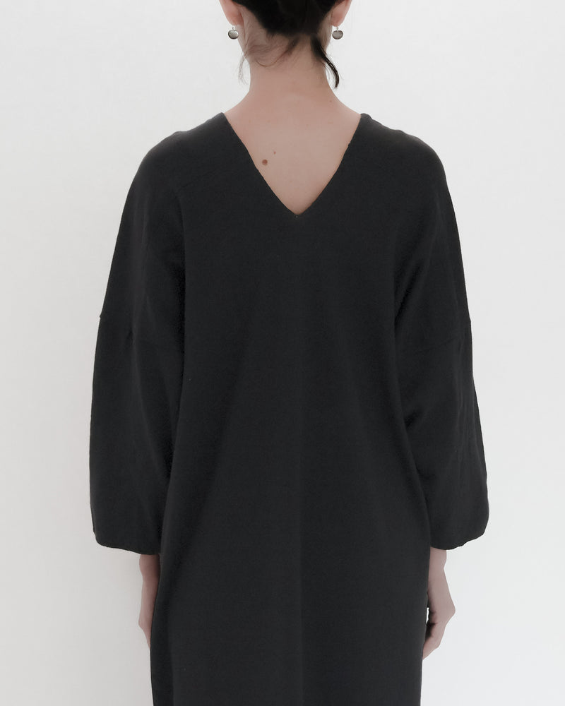 Recycle Cotton Knit V-Cut Dress