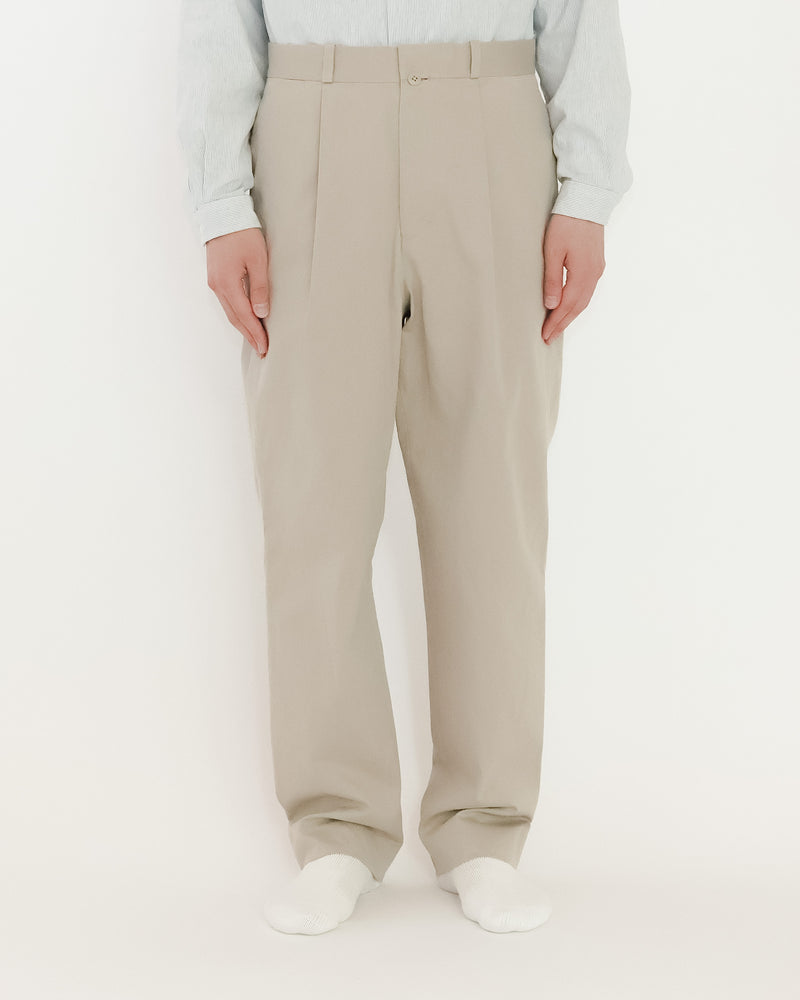 Chino Cloth Trousers Tuck Tapered