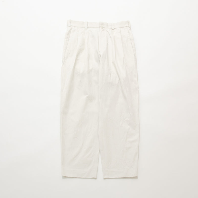 Chino Cloth Trousers Two Tuck Straight