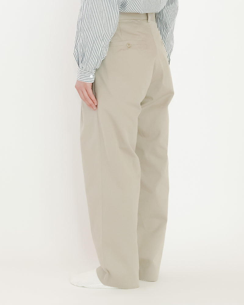 Chino Cloth Trousers Two Tuck Straight