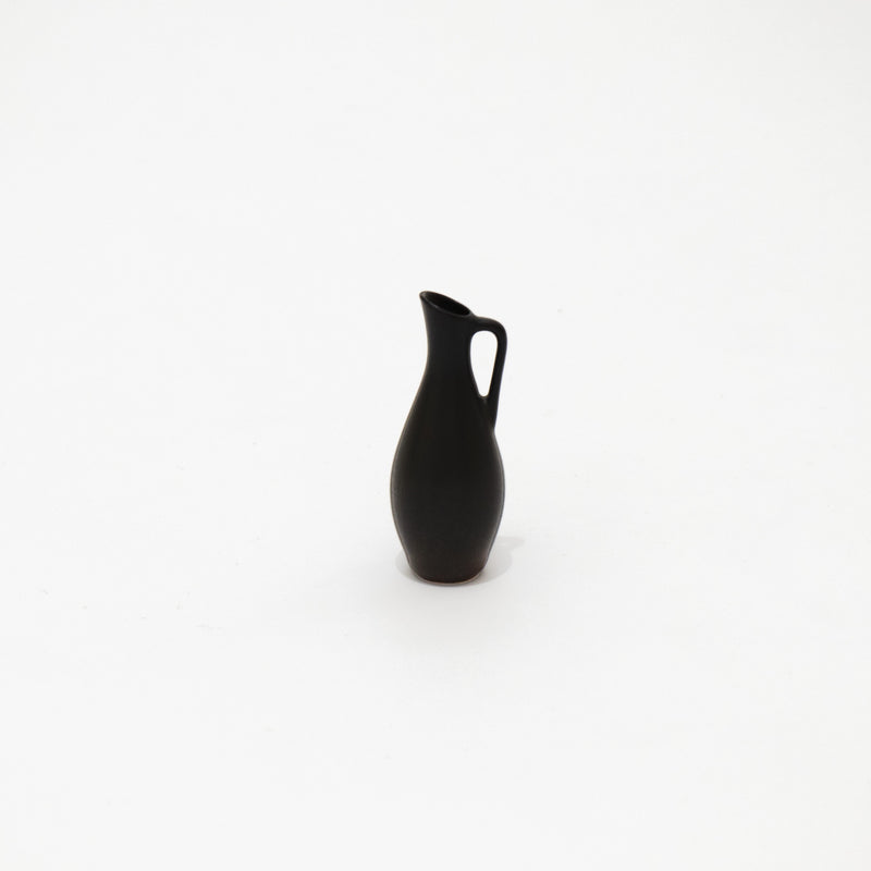 miniature flower vases and pot