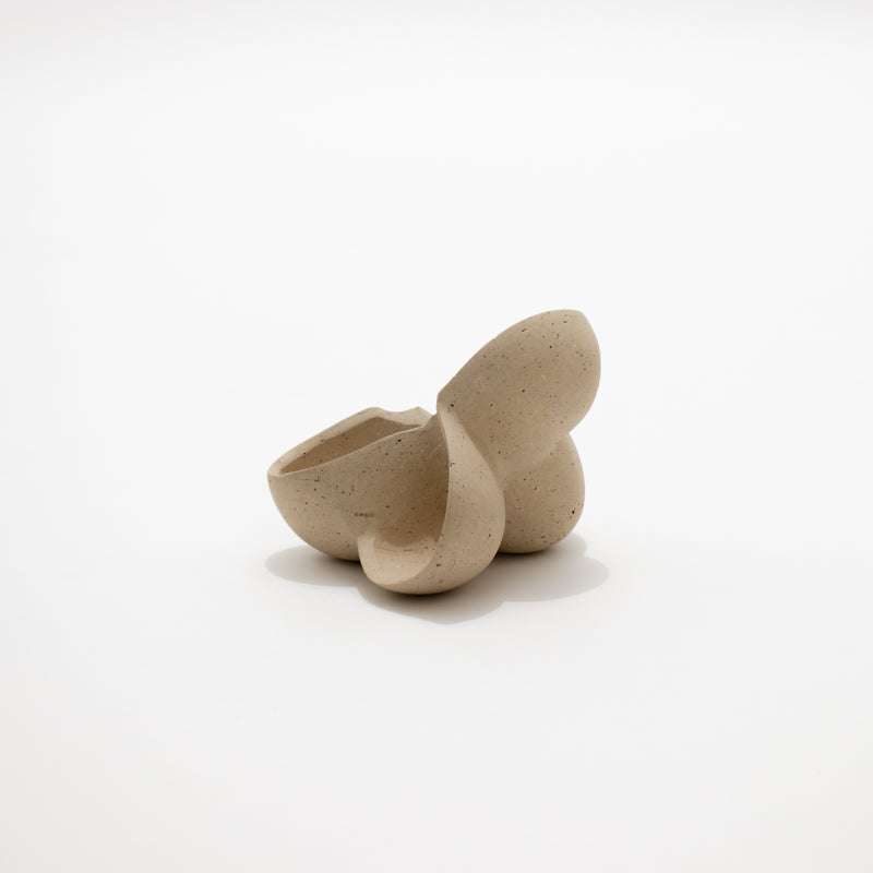 ceramic vessel