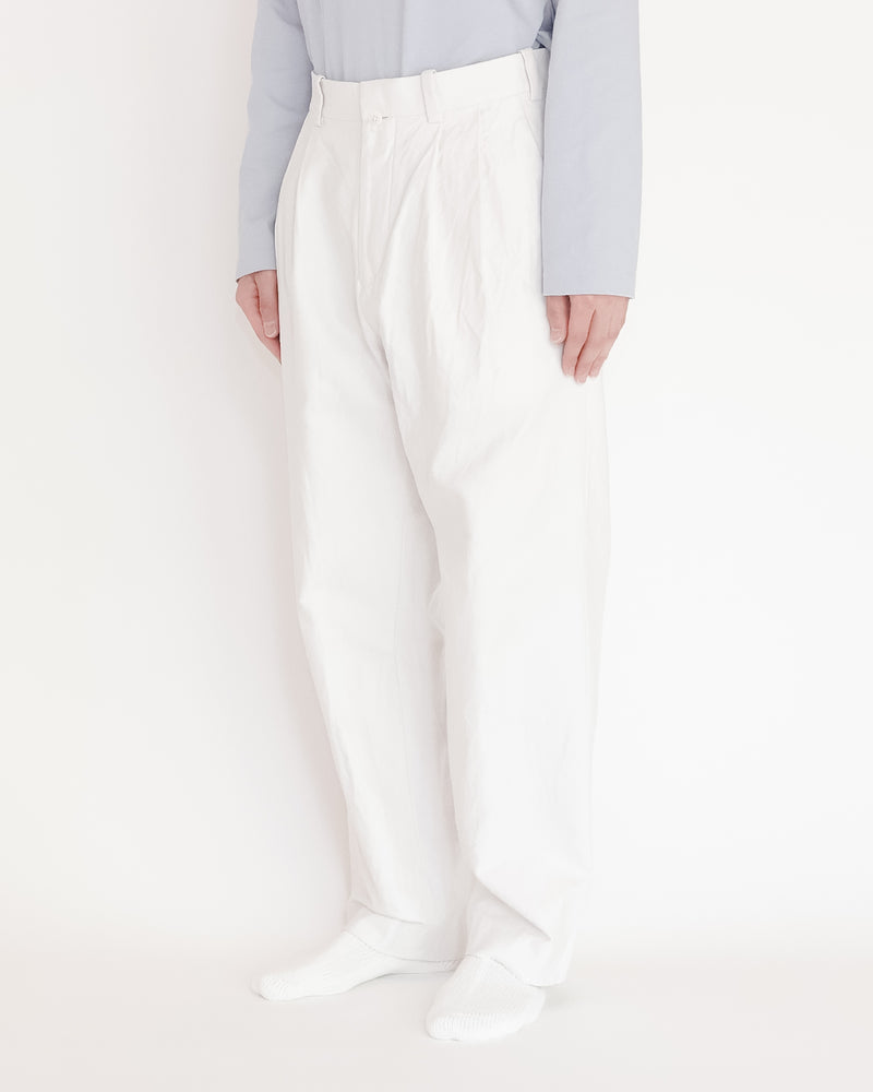 Chino Cloth Trousers Two Tuck Straight
