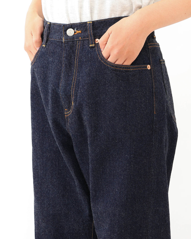 No.11  Wide Straight