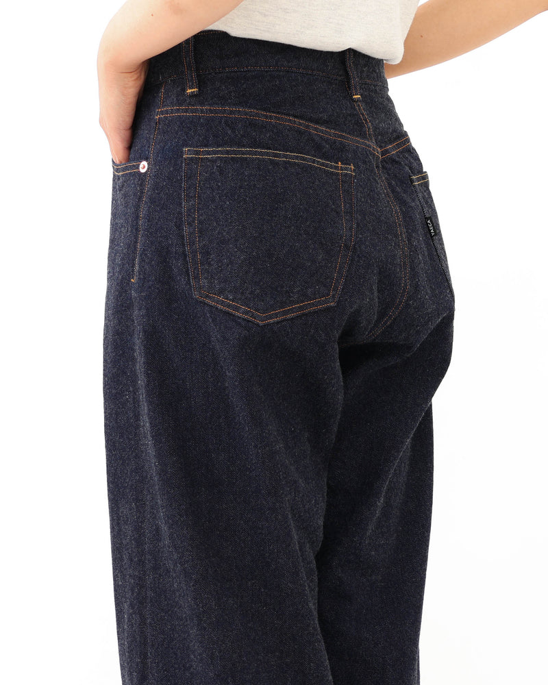 No.11  Wide Straight