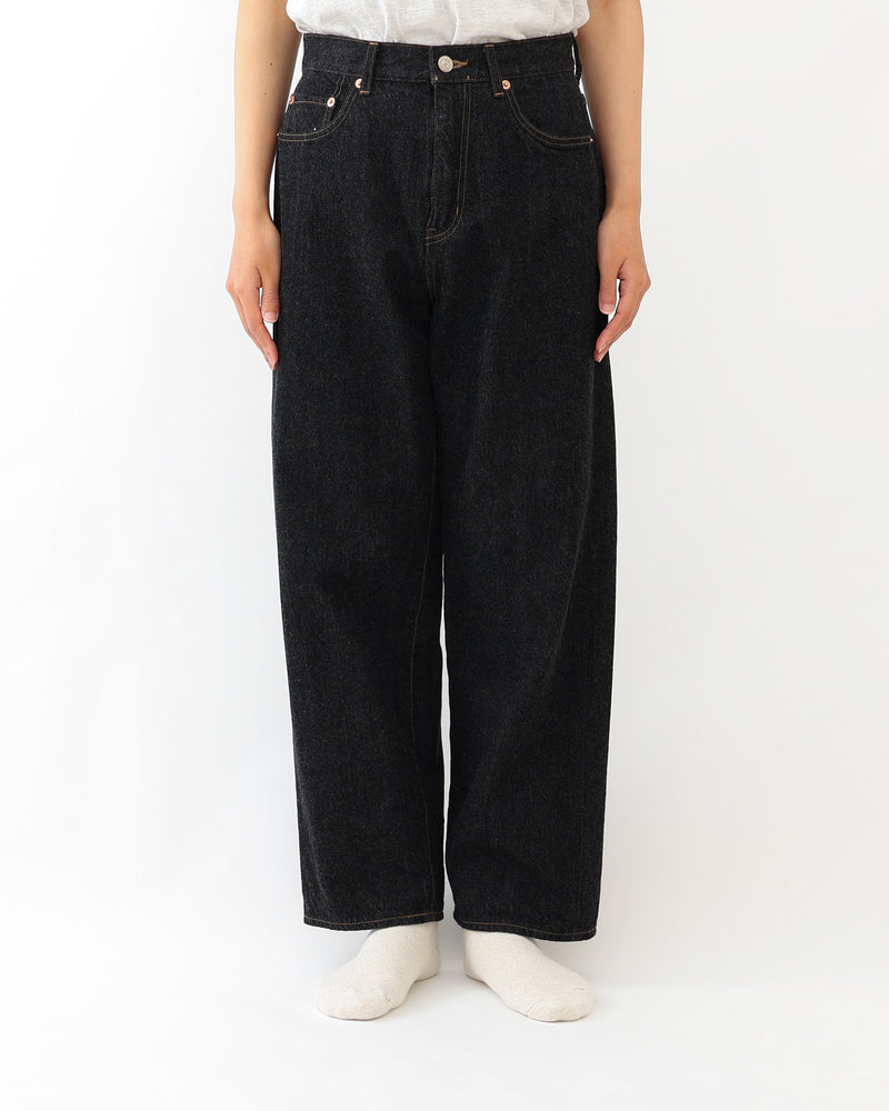 No.11  Wide Straight