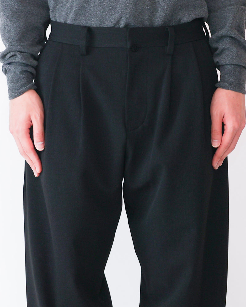 2-Way Two-Tuck Tapered Trousers