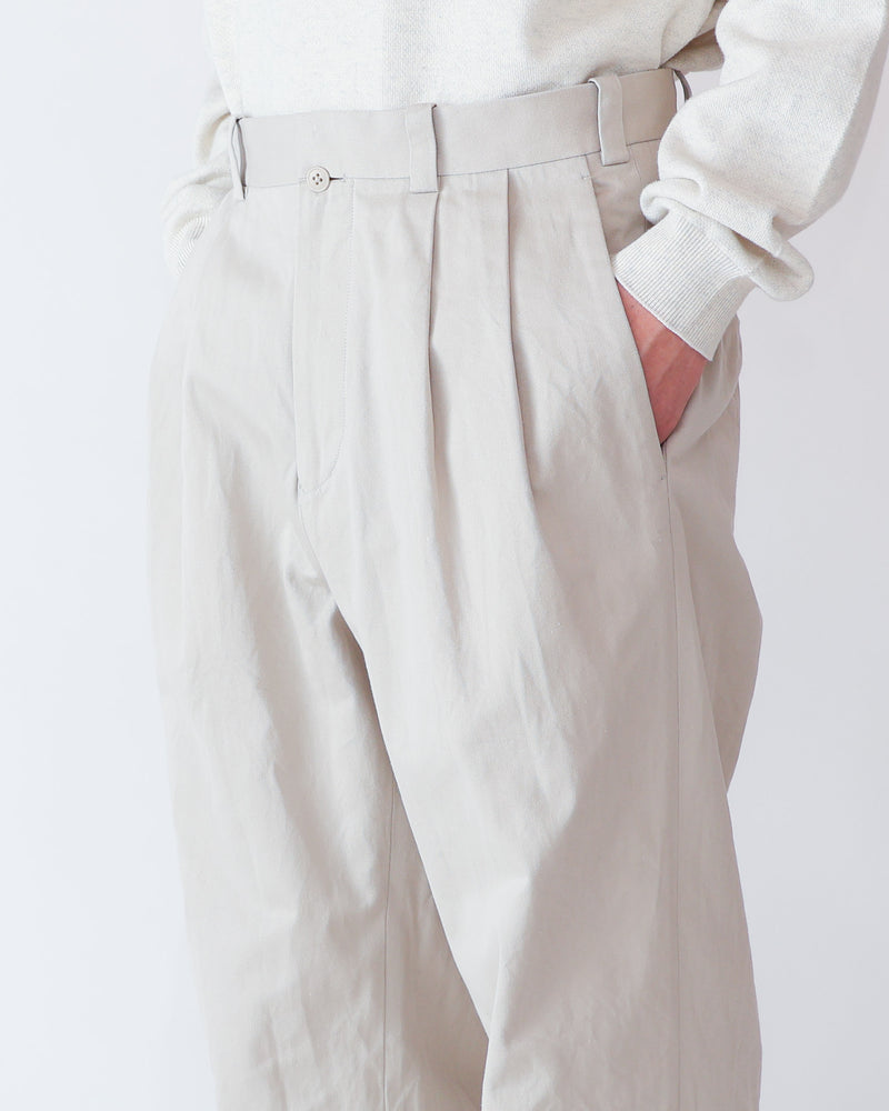 Chino Trousers Two-Tuck Straight