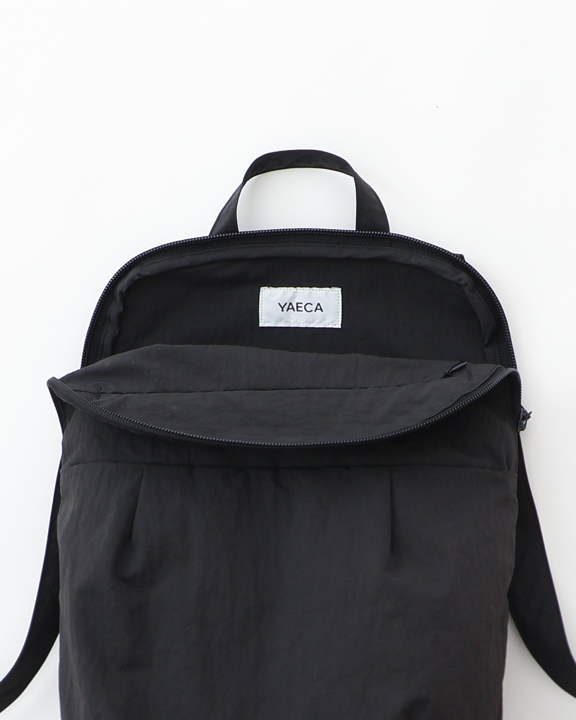YAECA (ヤエカ) / スカラベバッグ ブラック Scarab Bag – YAECAYA