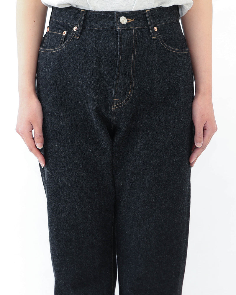 No.5  Cropped Tapered