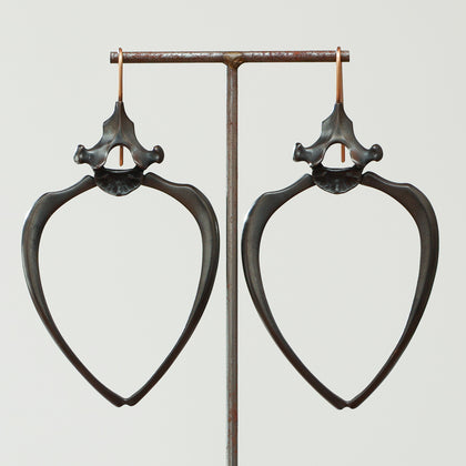 Earrings Small Raccoon Rib