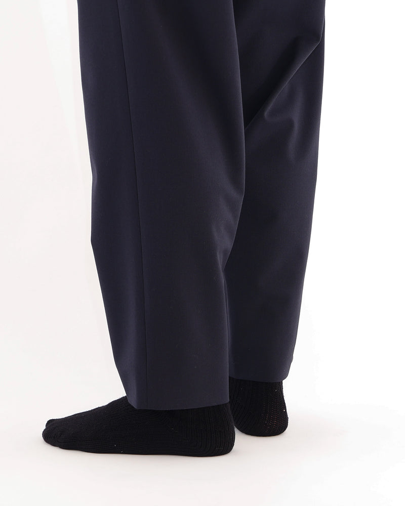 2-Way Tuck Tapered Trousers