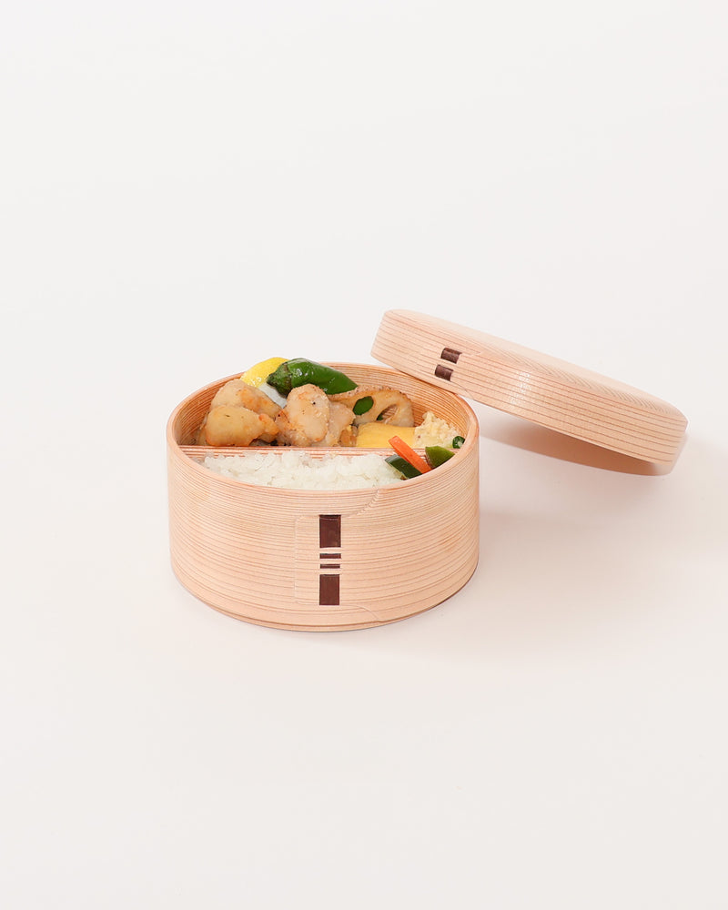 白木のごはん容れ